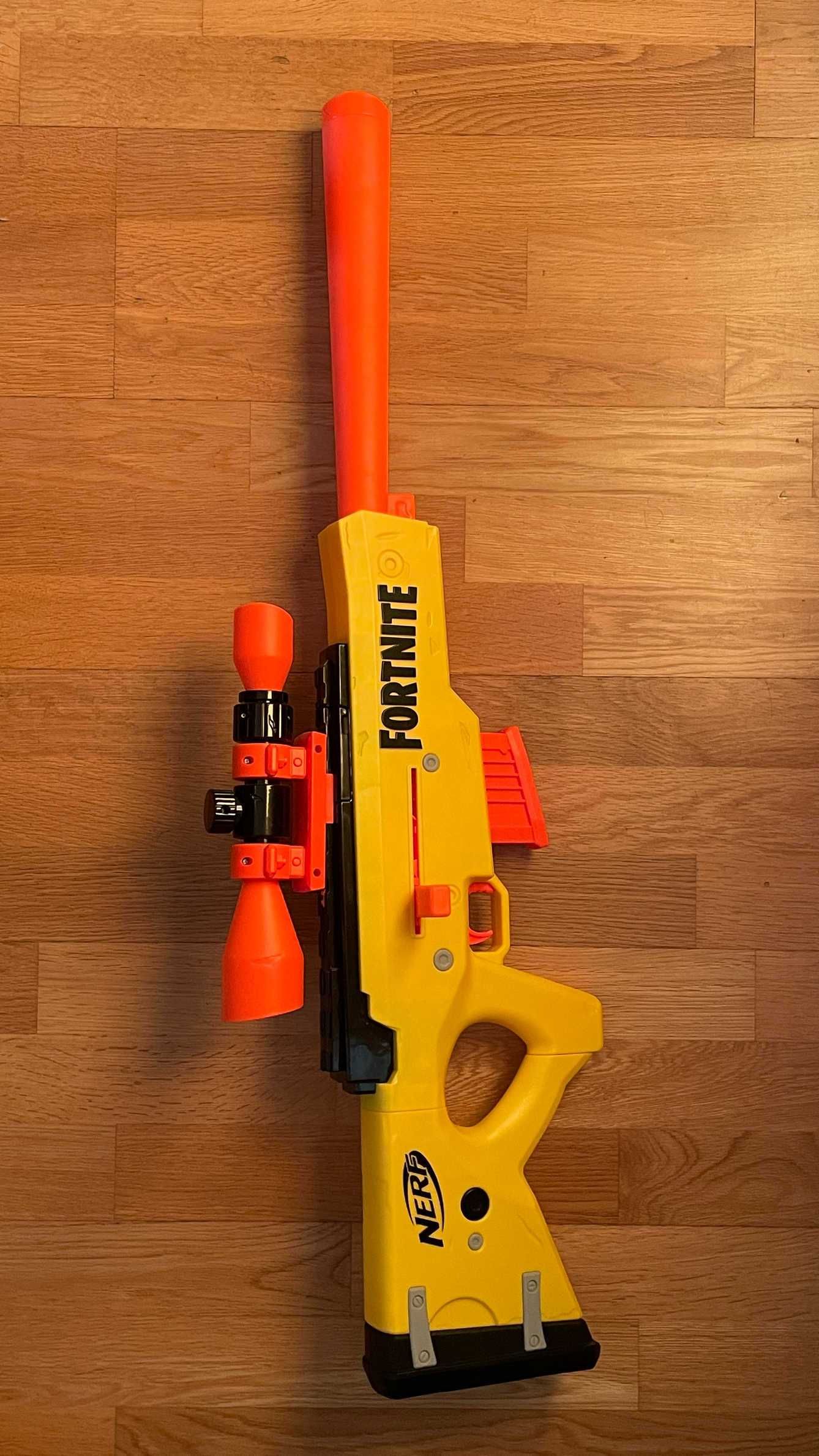 NERF espingarda com mira telescópica FORTNITE Algés, Linda-A-Velha E Cruz  Quebrada-Dafundo • OLX Portugal